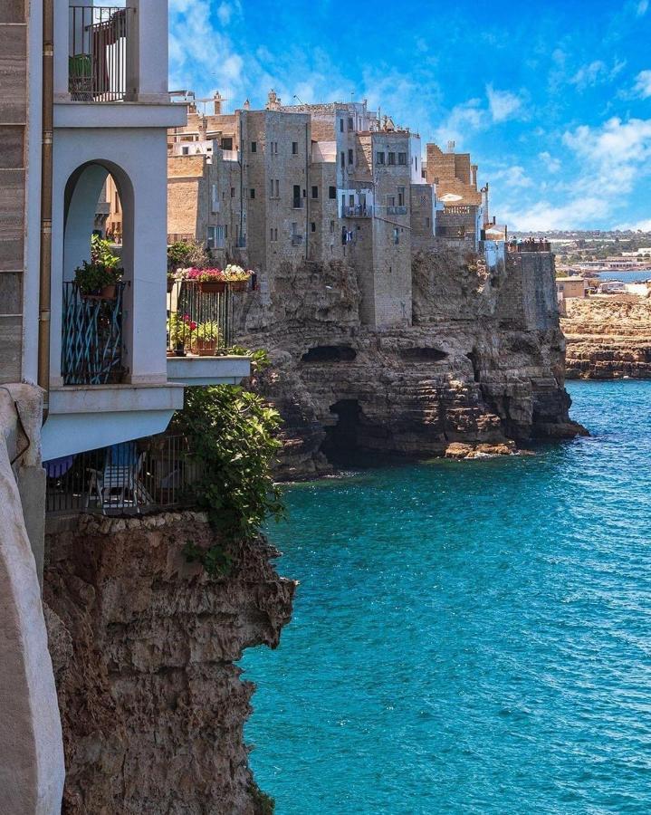 The Duchess'S View - New! Luxurious Flat In Historical Centre 115 Sq M, 3Min Walk To Cala Porto Beach And Private Parking Apartment Polignano a Mare Luaran gambar