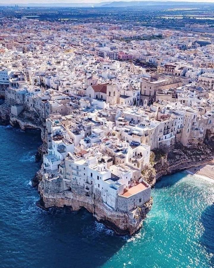 The Duchess'S View - New! Luxurious Flat In Historical Centre 115 Sq M, 3Min Walk To Cala Porto Beach And Private Parking Apartment Polignano a Mare Luaran gambar